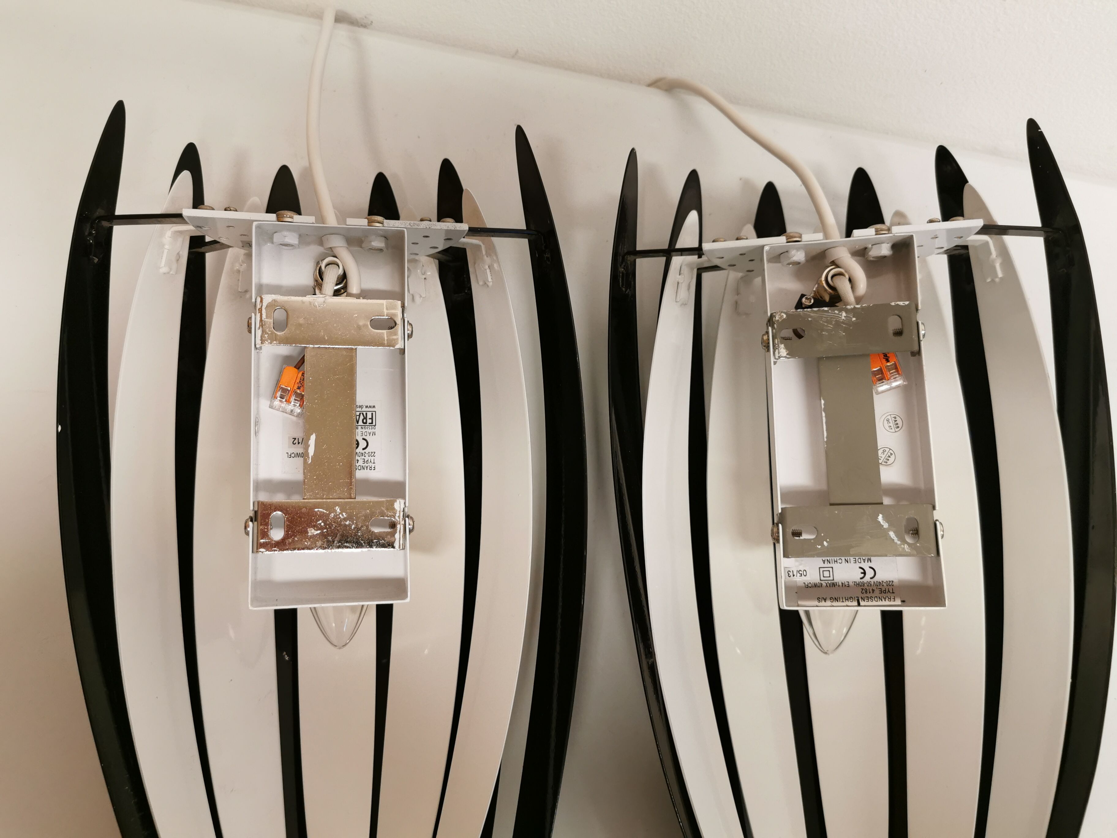 Wall lamps, model JAWS, type 4182 for Frandsen Lightning A/S. With solid metal "teeth"