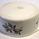 Very pretty Digoin Sarreguemines soufflé dish in very good condition