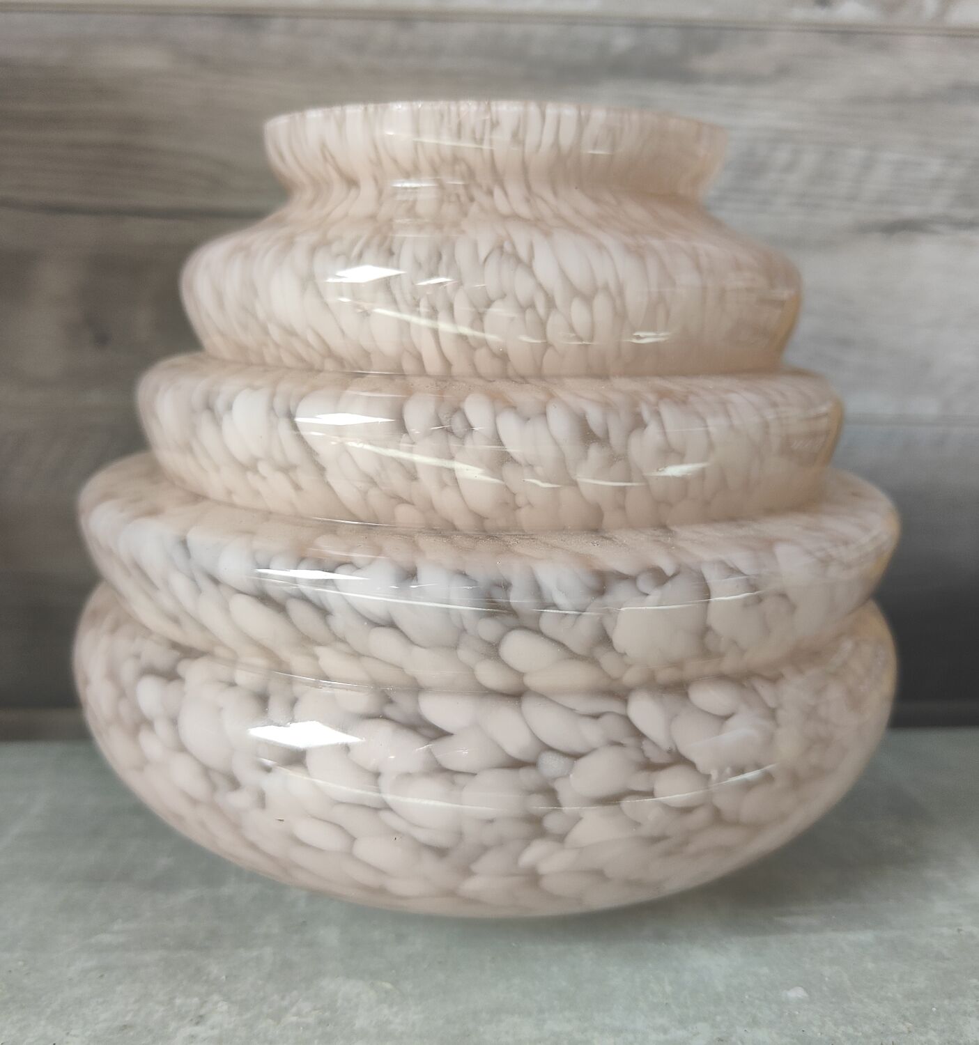 Lamp globe pink speckled glass