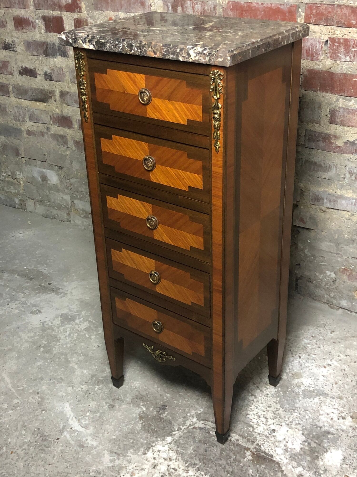 Chiffonnier / small furniture style Louis XVI marquetry on marble and bronze