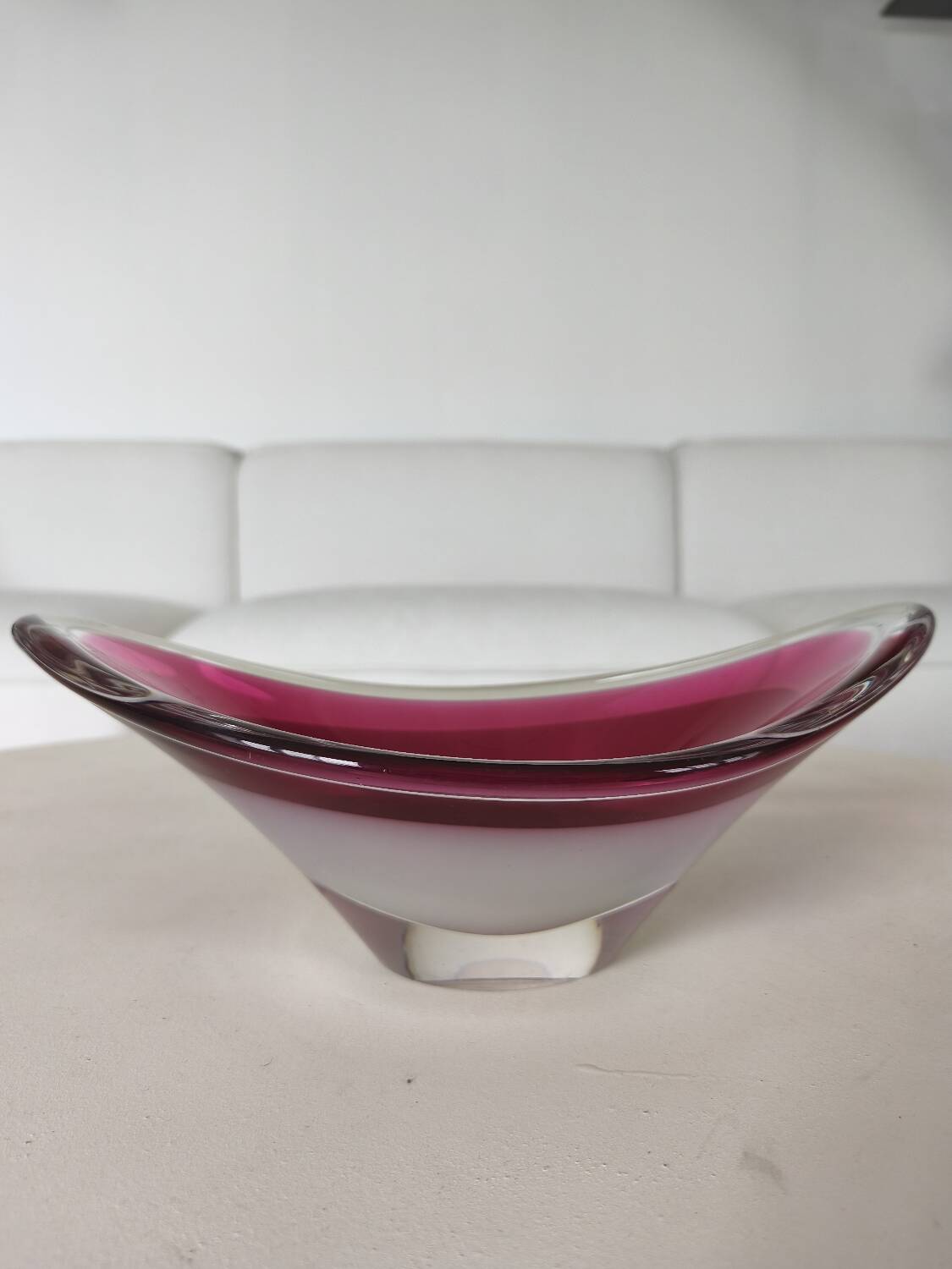 Shell-shaped cup by Flygsfors