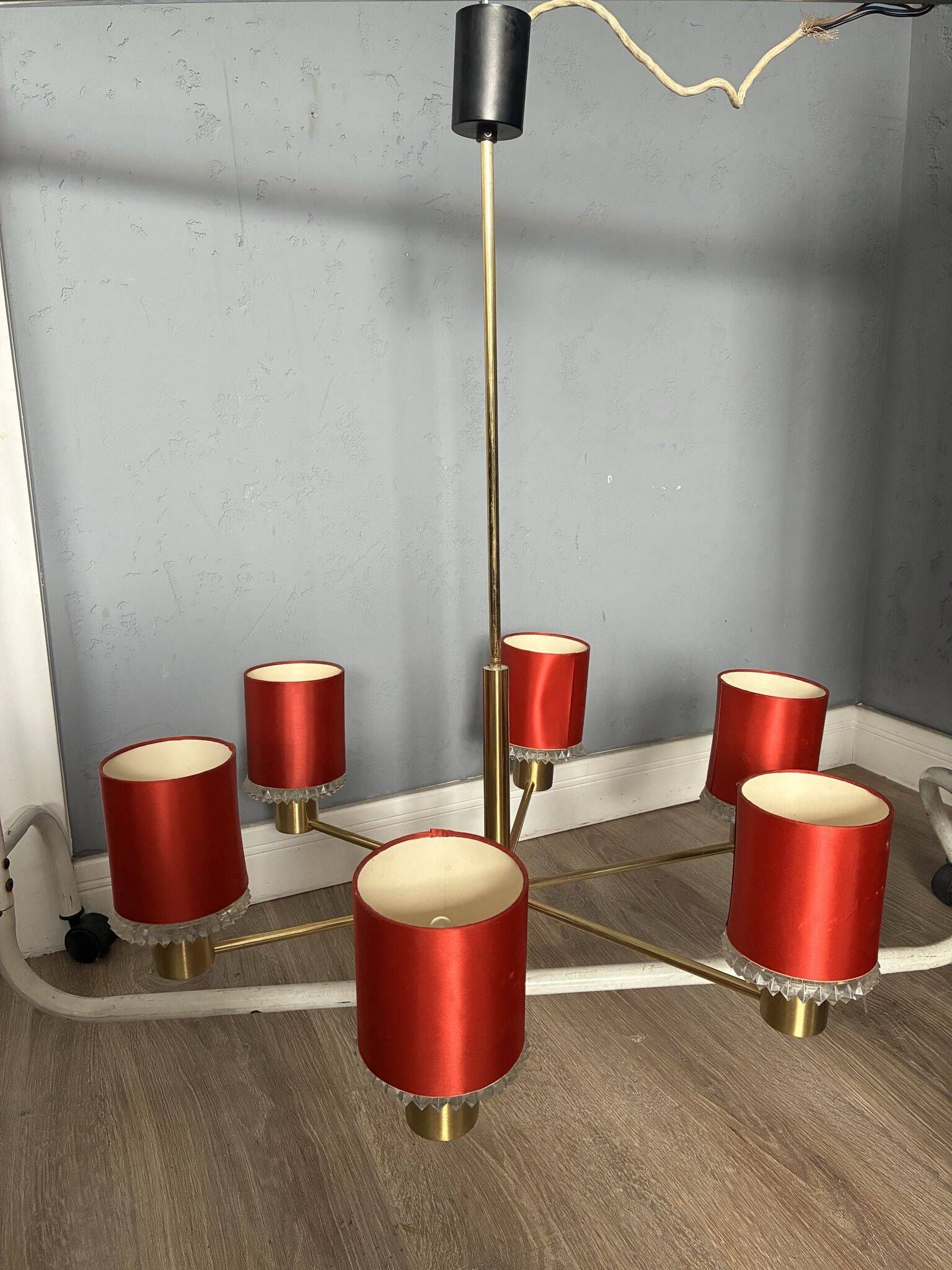 Kaiser Leuchten six-arm brass chandelier, red shades, crystal glass