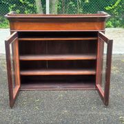 Bibliothèque vitrée style Louis Philippe du XIXème siècle en bois massif