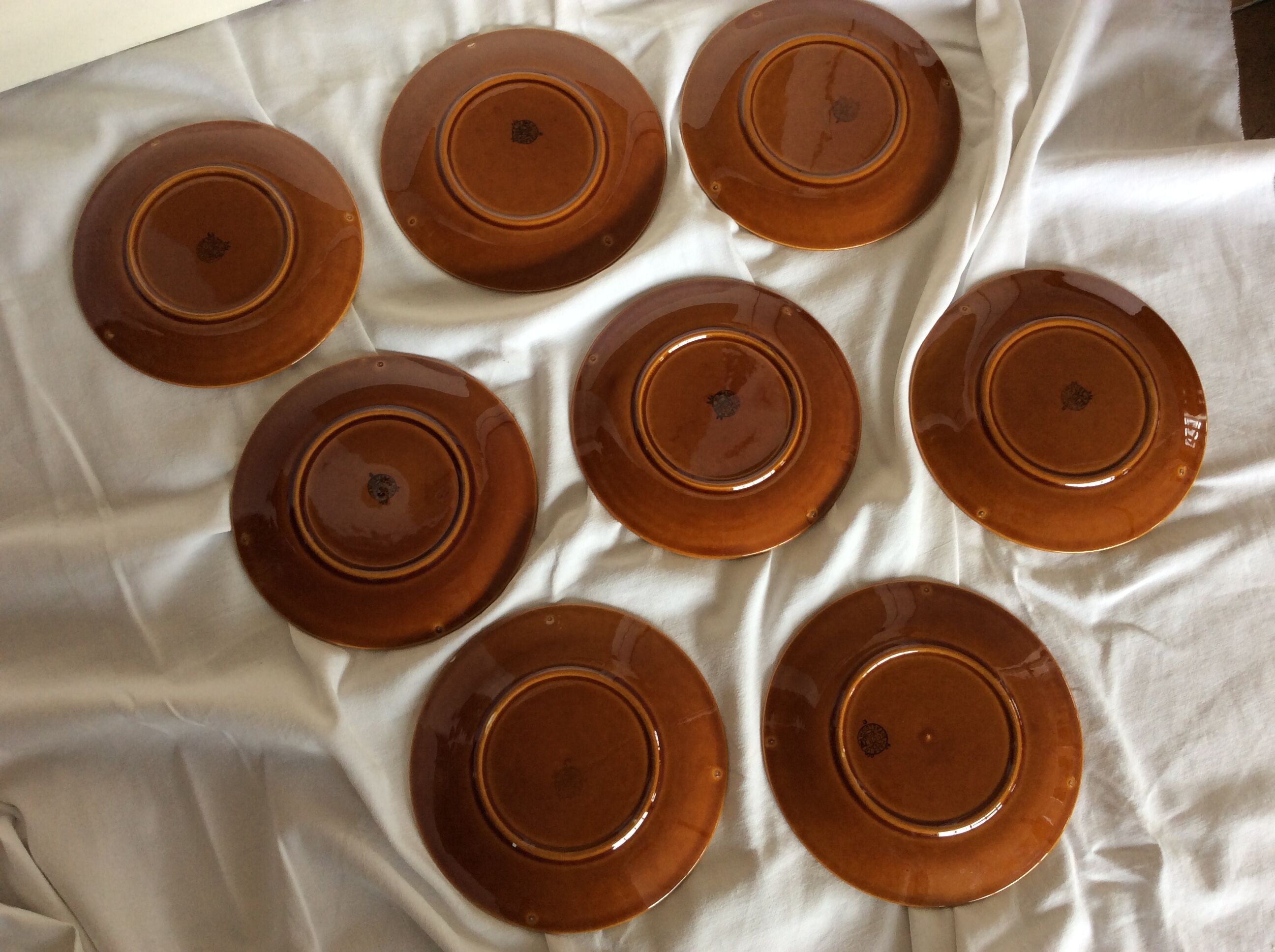 8 vintage dessert plates