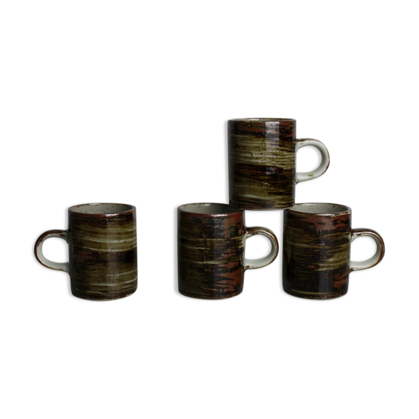 Enamelled stoneware coffee cups