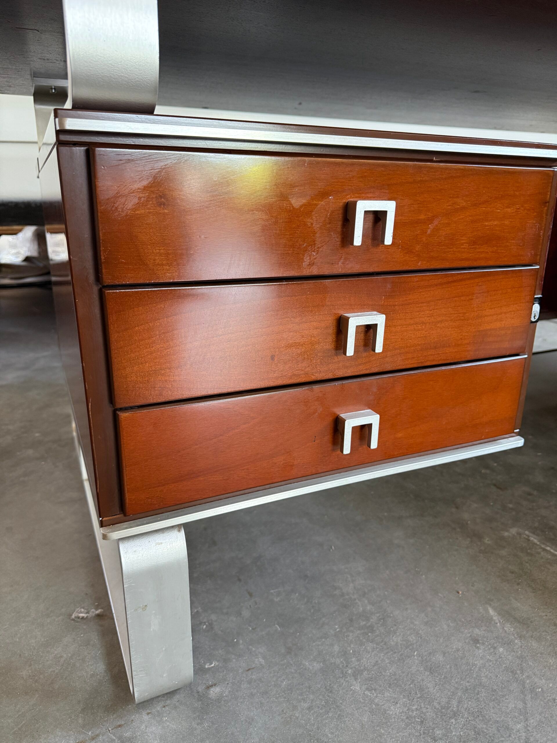 Bureau d'angle exécutif Abbondinterni