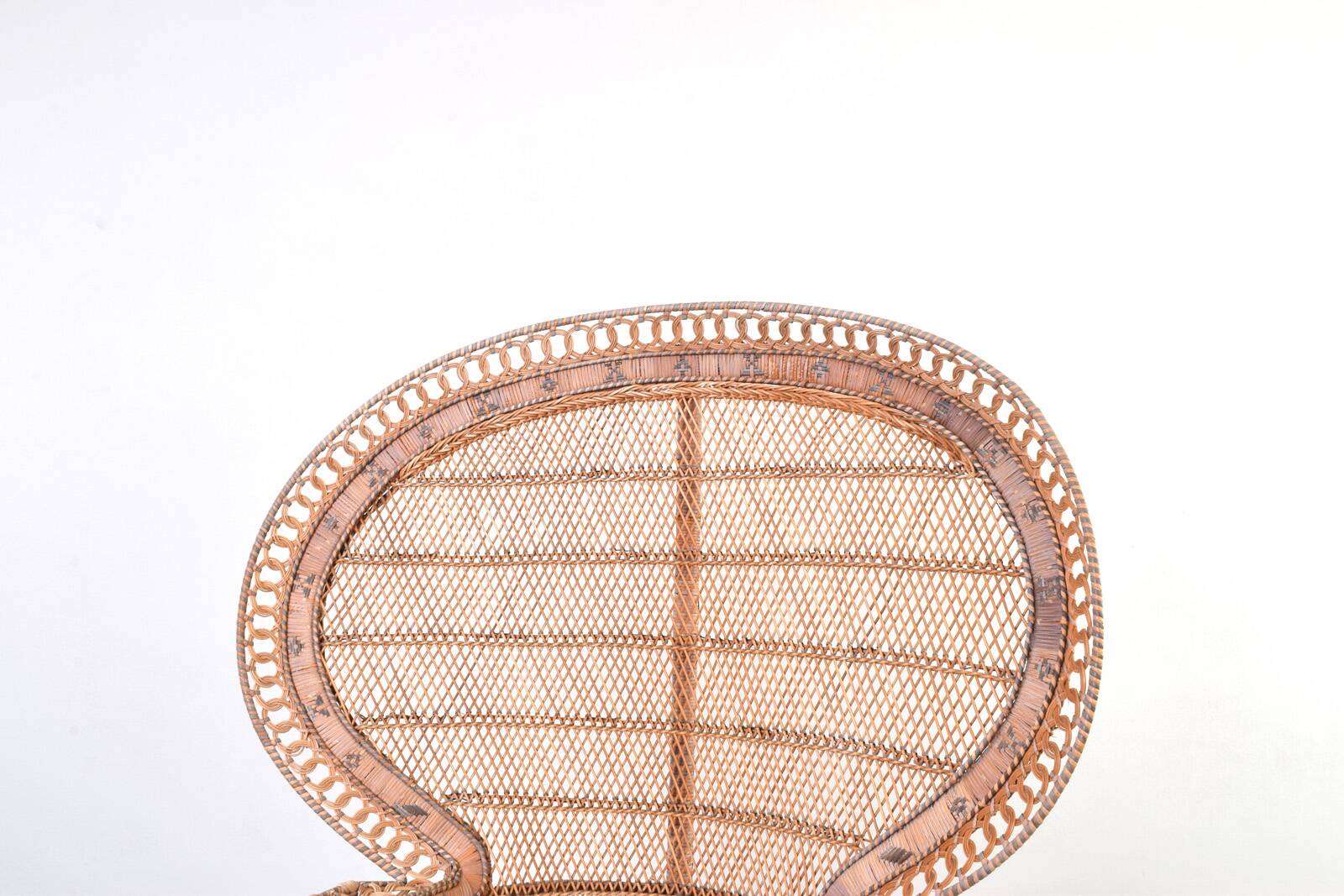 Mid-Century Wicker Peacock Emmanuelle Chair from Kok Maison, 1970s