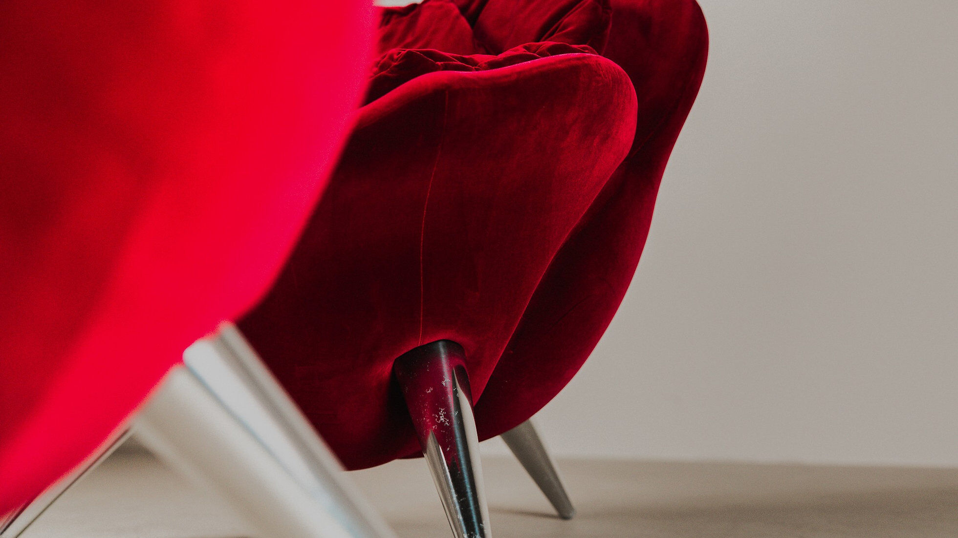 Pair of 'Rose' lounge chairs by Masanori Umeda for Edra, Italy 1990