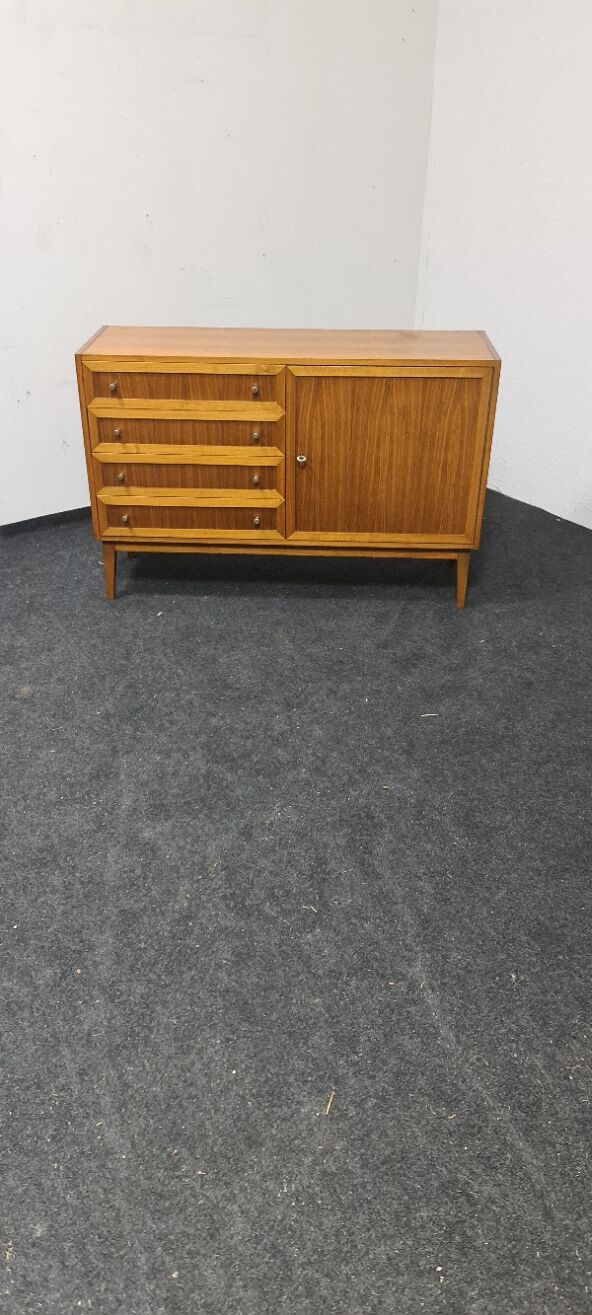 Vintage 70s sideboard