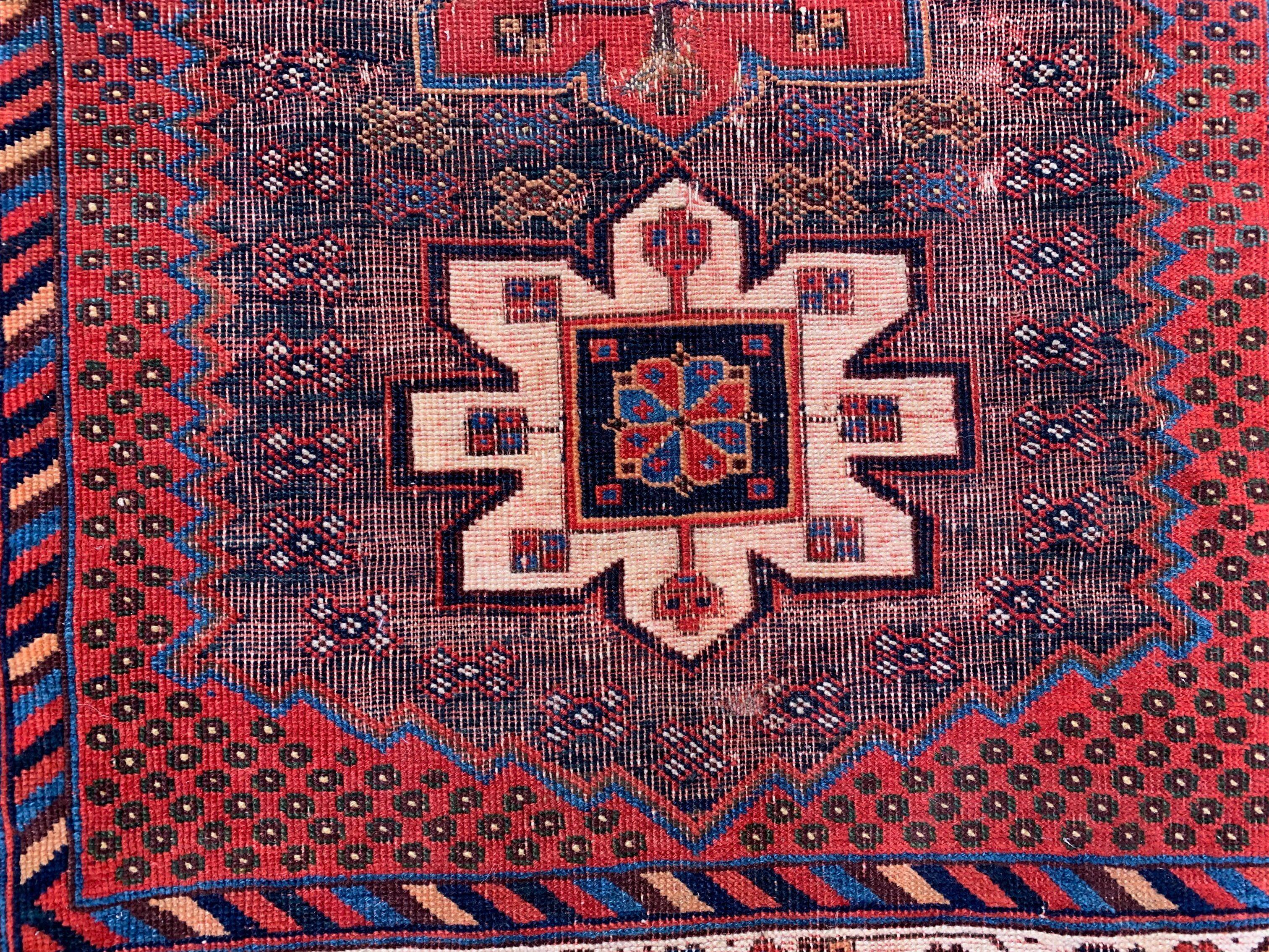 Vintage Kamseh Rug 130x97 cm, small, Tribal oriental Carpet truly Shabby Chic