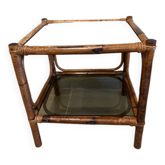 Table basse en rotin