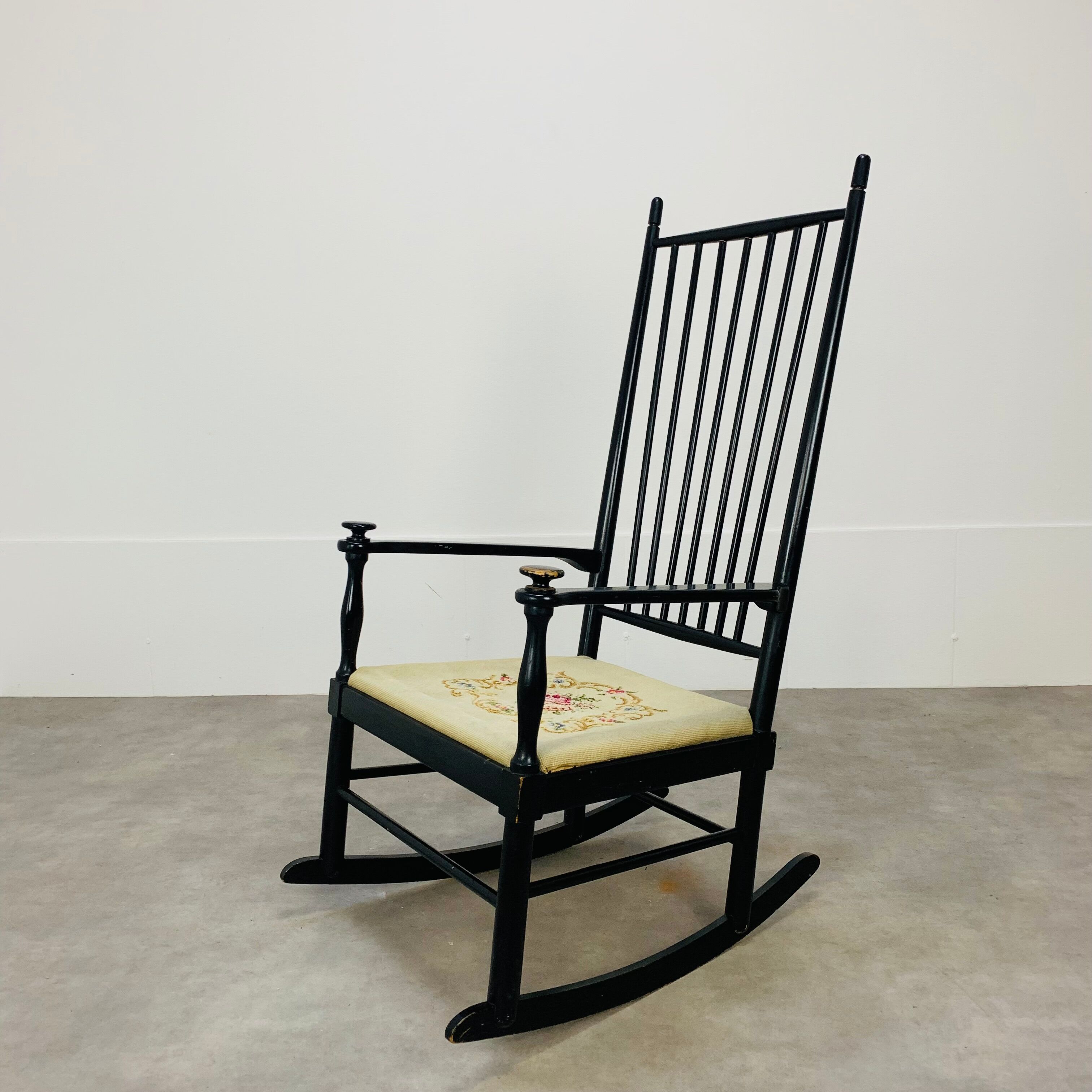 Rocking chair art and craft vintage