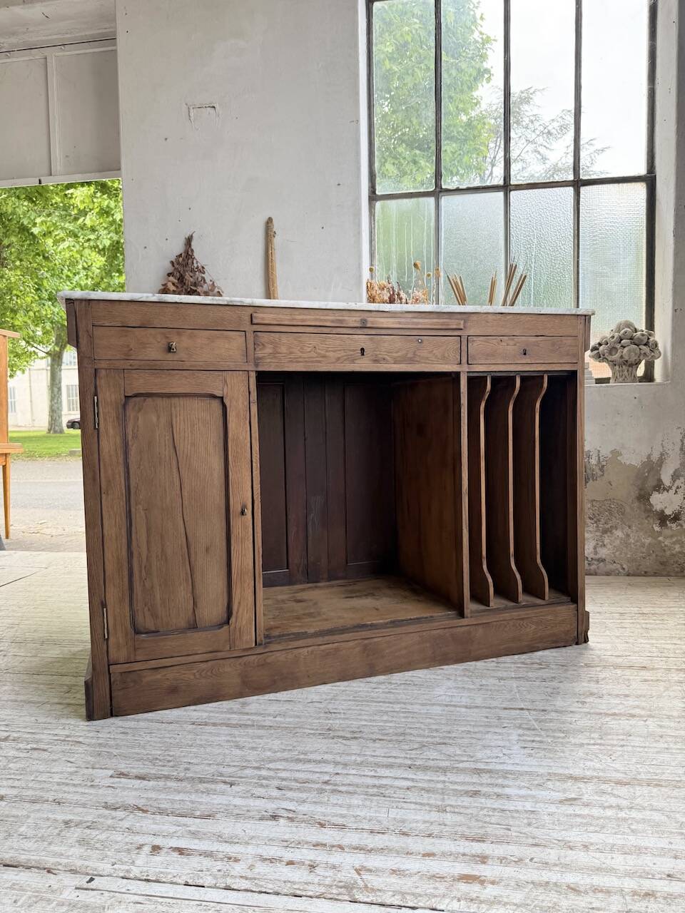 Oak and marble counter 1950