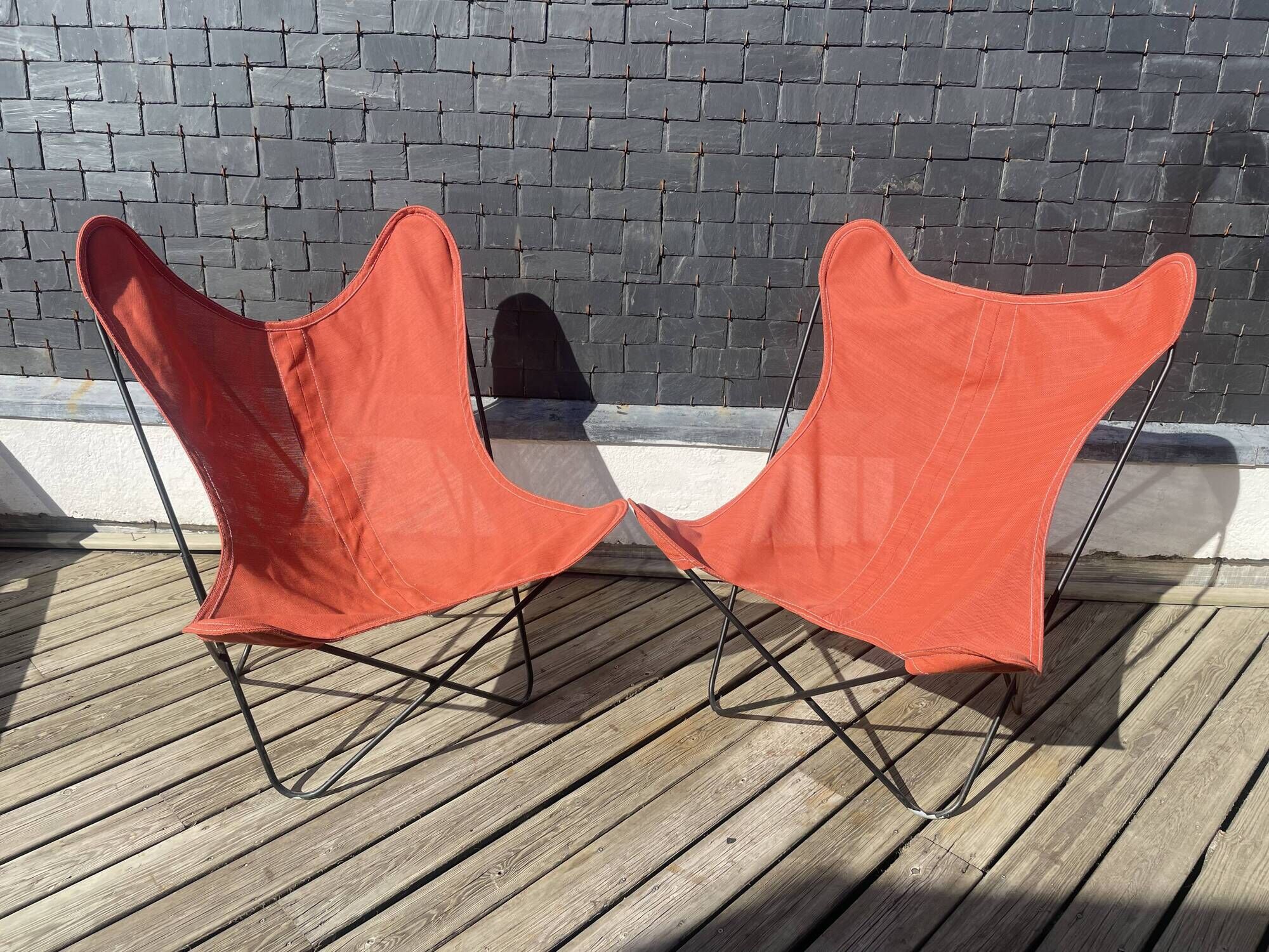 2 fauteuils véritables AA