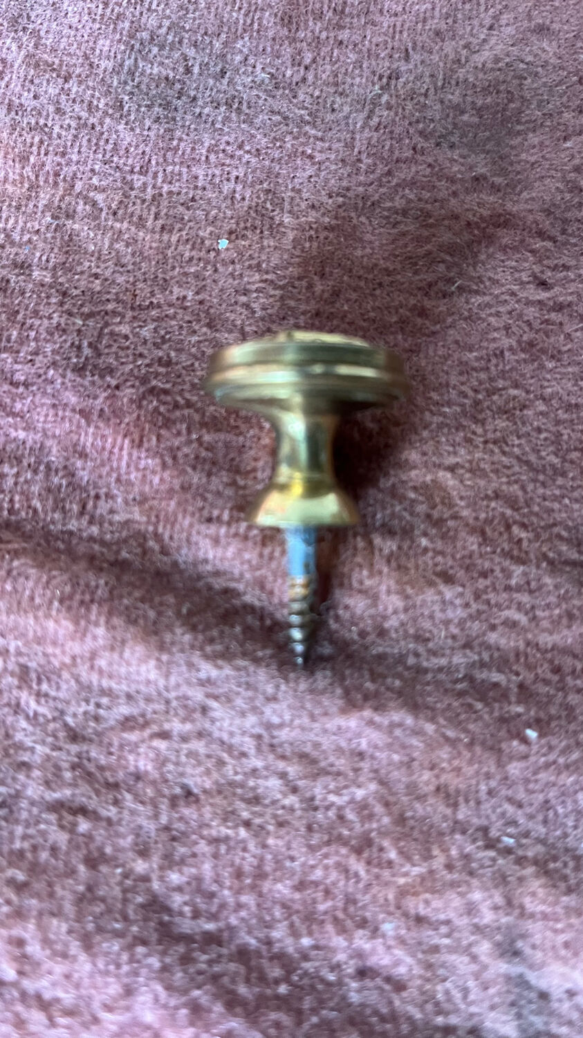 Set of 6 antique door knobs