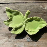 Salt shaker and pepper shaker in slip