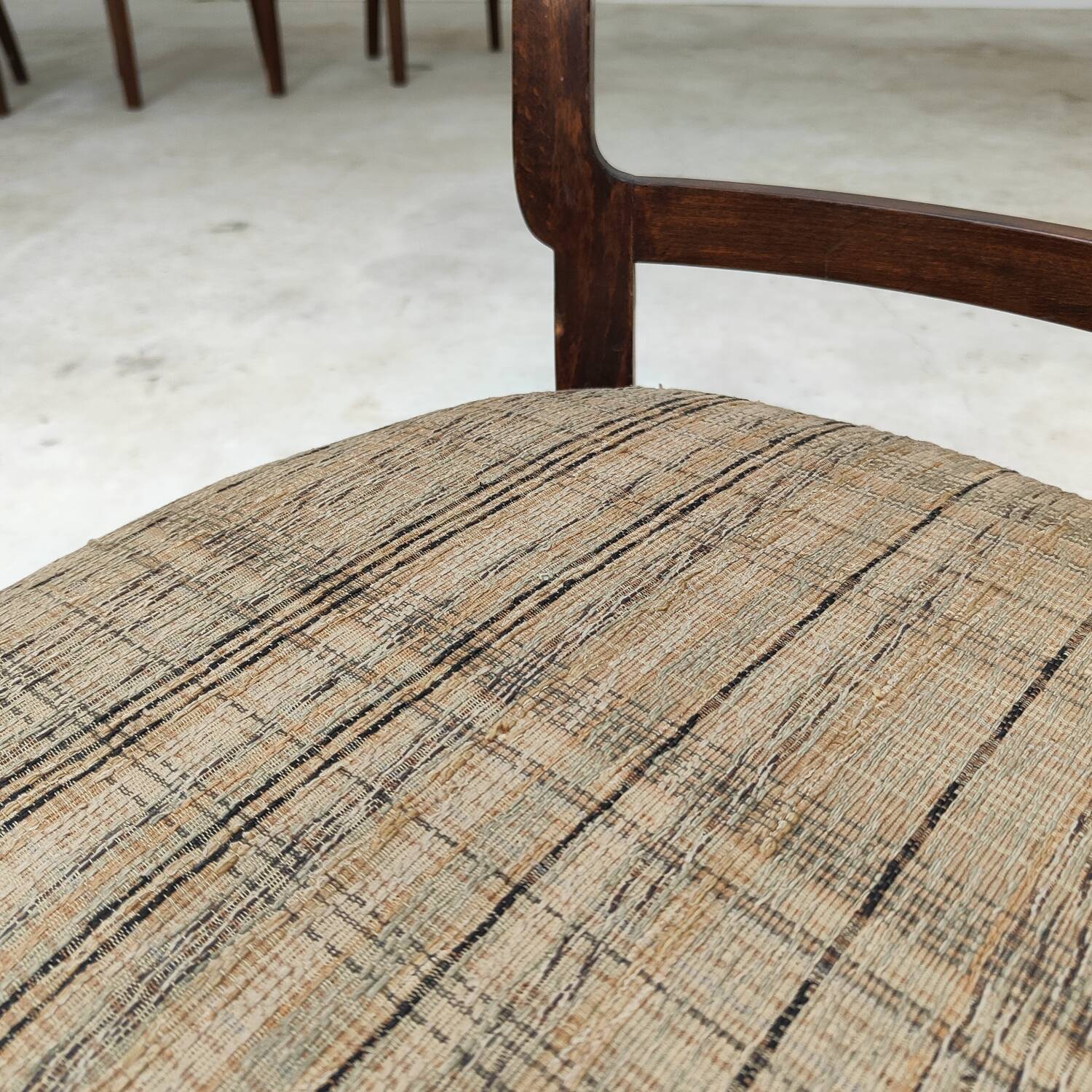 Set of 4 Fischel art deco chairs, fabric and walnut, year 30