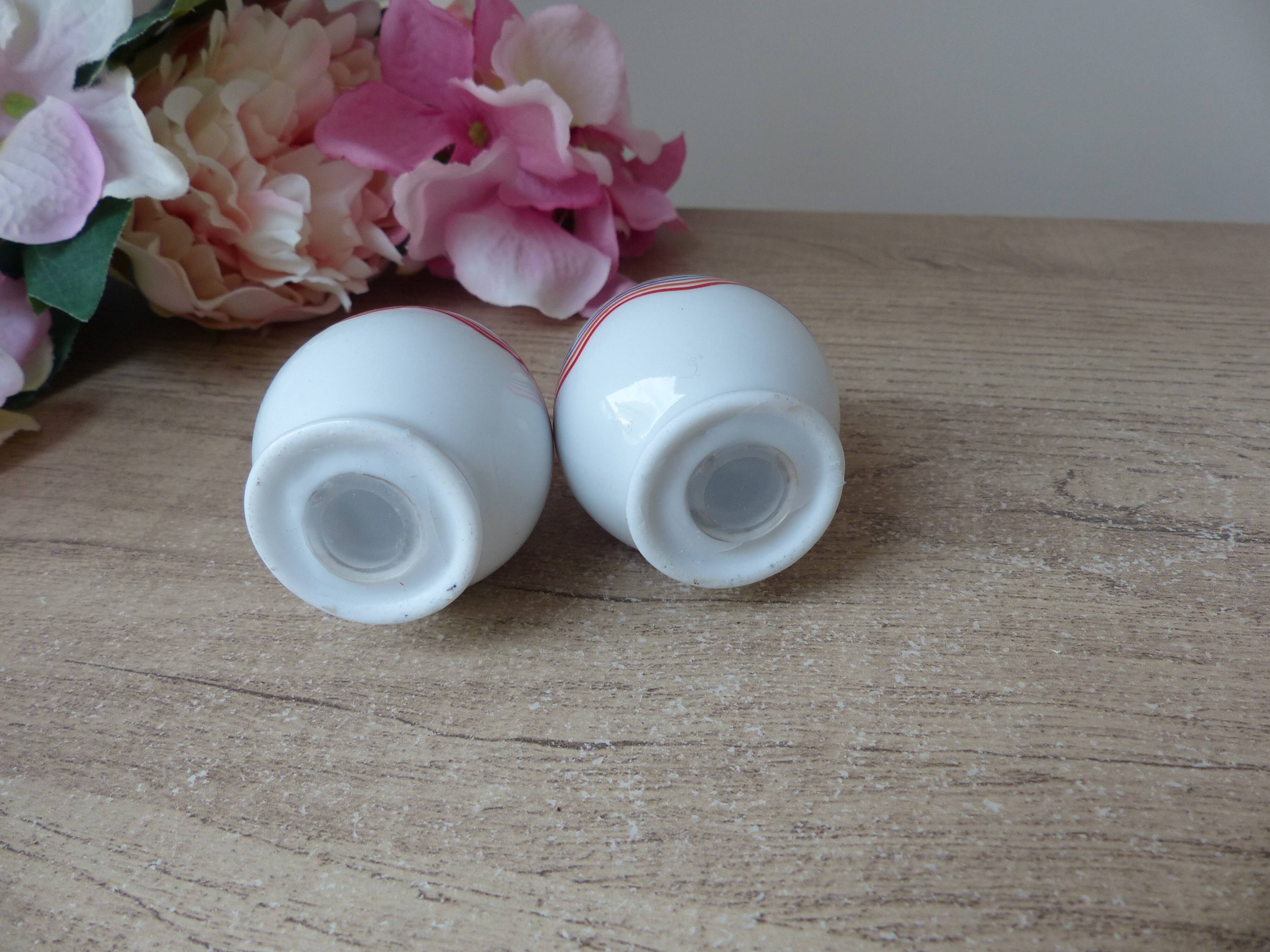 Set of 4 egg cups with spoons, colourful vintage salt and pepper shakers.