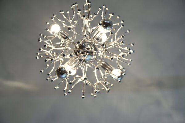 Lampe de plafond Sputnik en chrome par Angelo Gaetano Sciolari, années 1970.