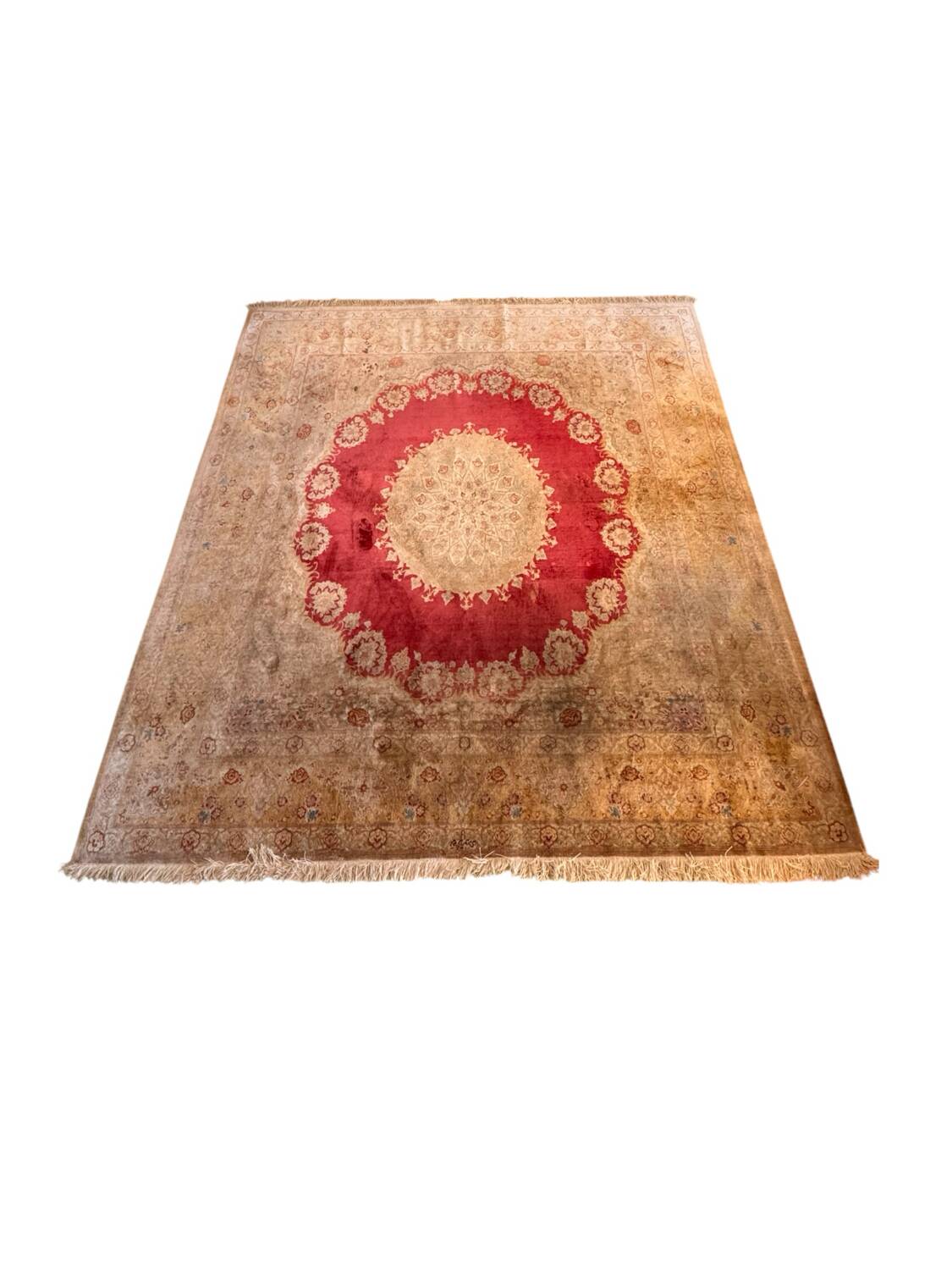 Extra fine Ghoum carpet from Iran in silk, signed Bahrami.