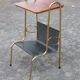 Table d'appoint avec porte-revue