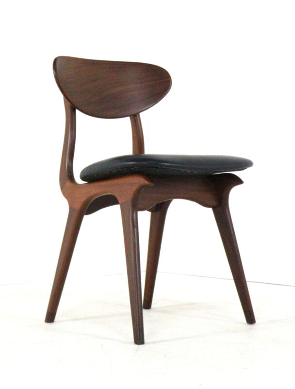 Set of 4 AWA chairs 'Weert' - full restored dutch design