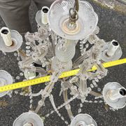Antique crystal chandelier with 8 lights and drop pendants -