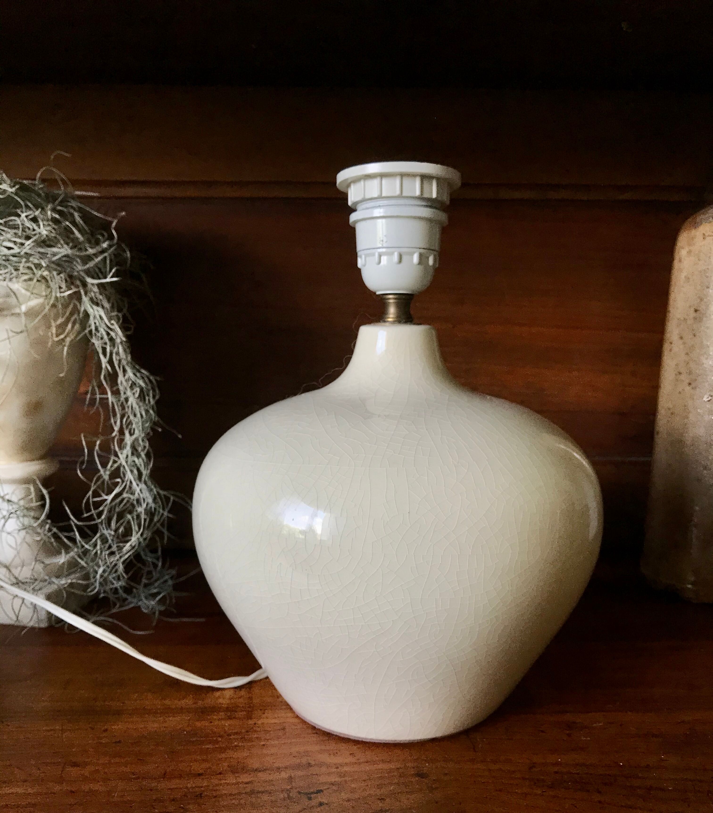 Pied de lampe en céramique craquelée