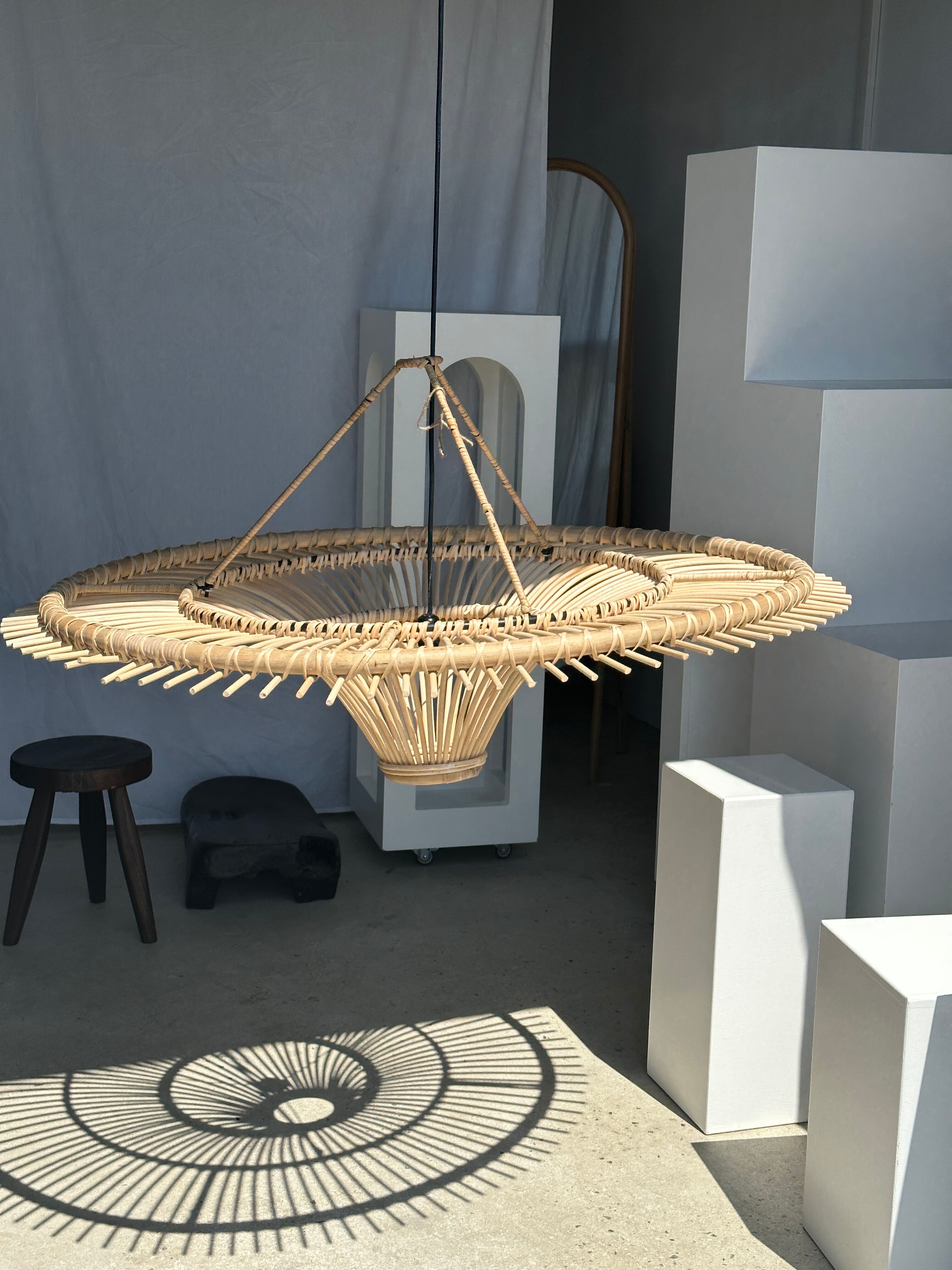 Suspension rattan saucer iron frame D:120 H:60