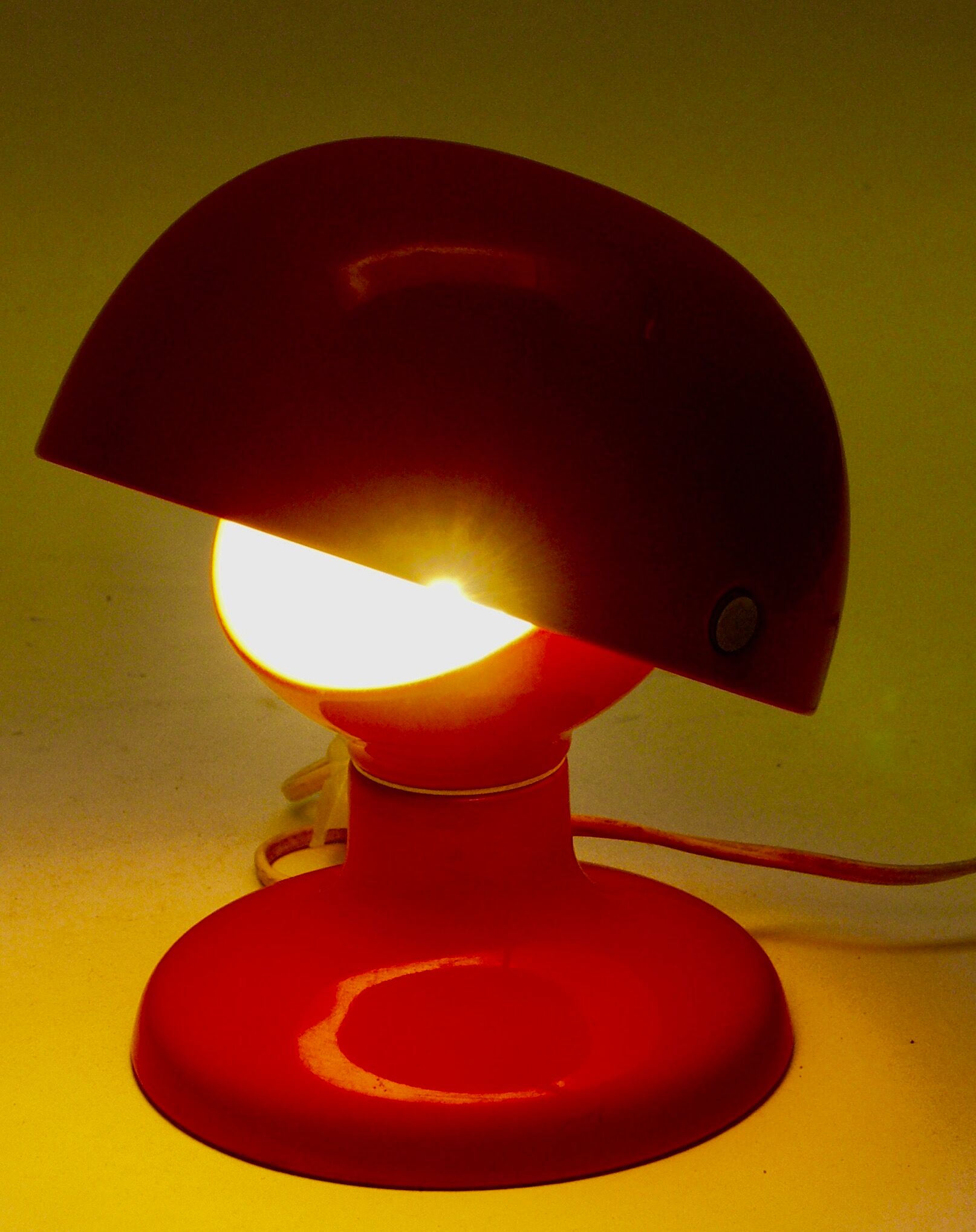Lampe "Jucker" 1963 design Tobia Scarpa , éditeur Flos