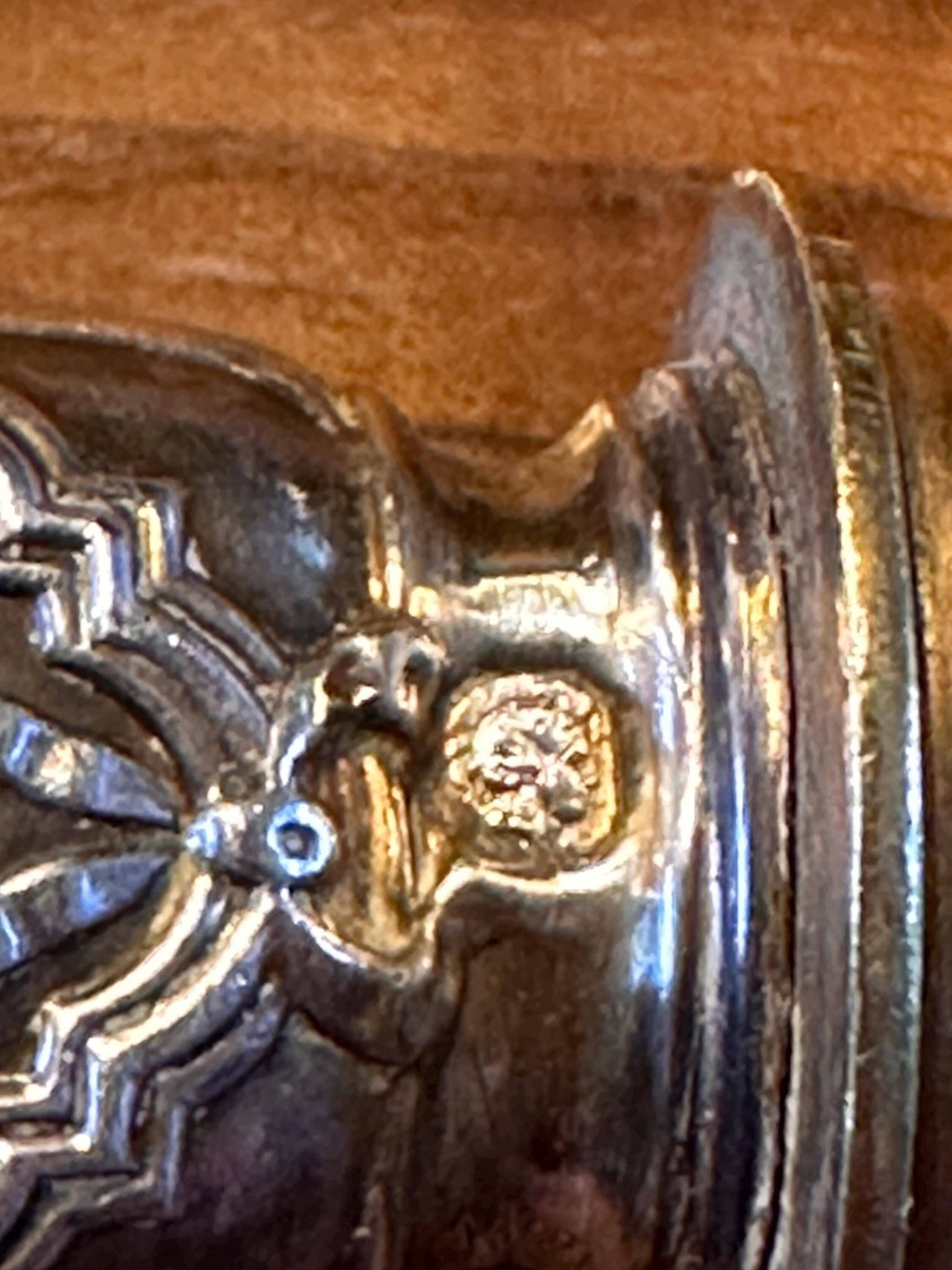 Silver-handled pie server Minerve, golden blade, Louis style.