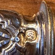 Silver-handled pie server Minerve, golden blade, Louis style.