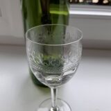 Lot of 9 wine glasses engraved in crystal