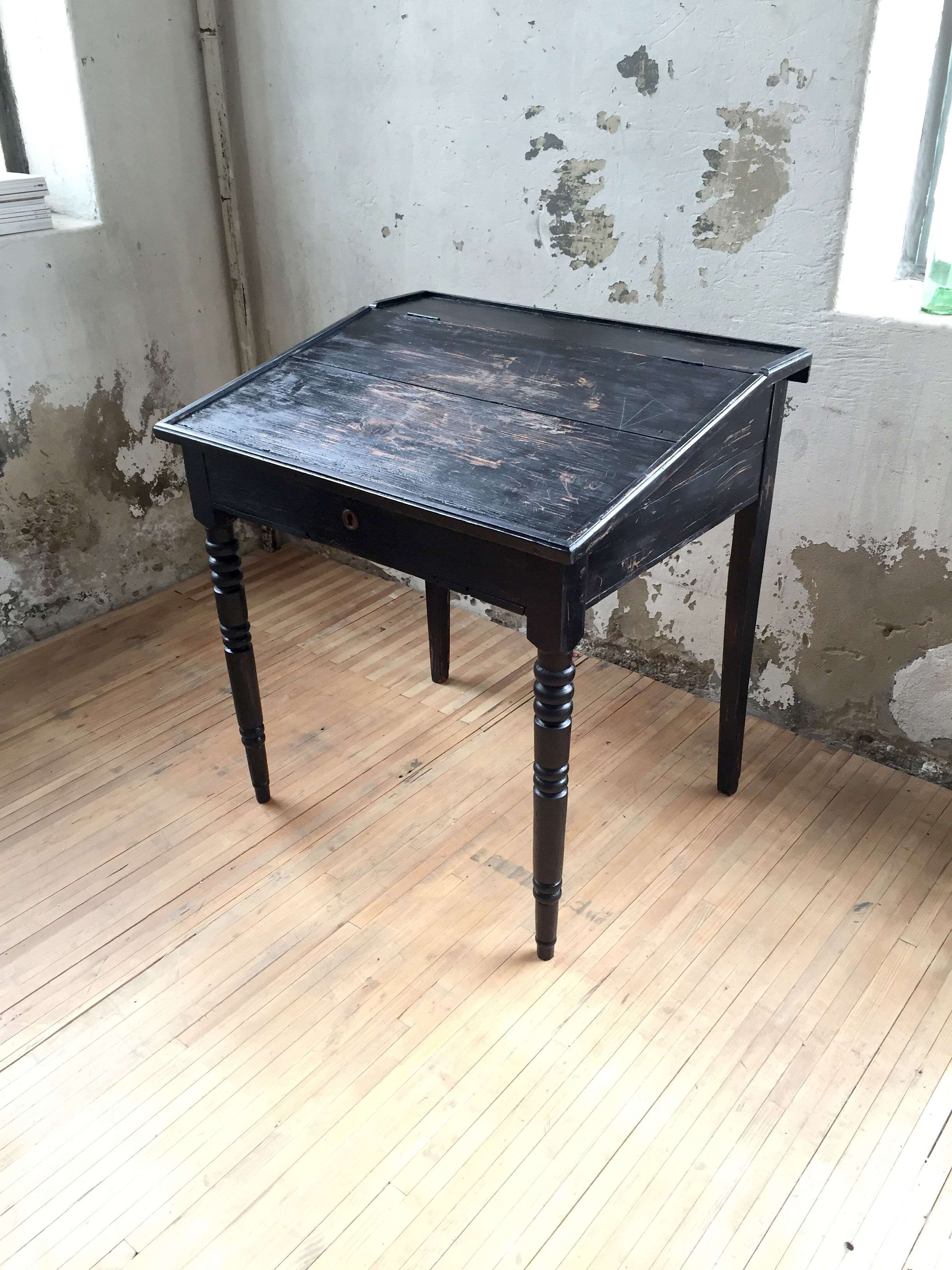Desk adult Napoleon