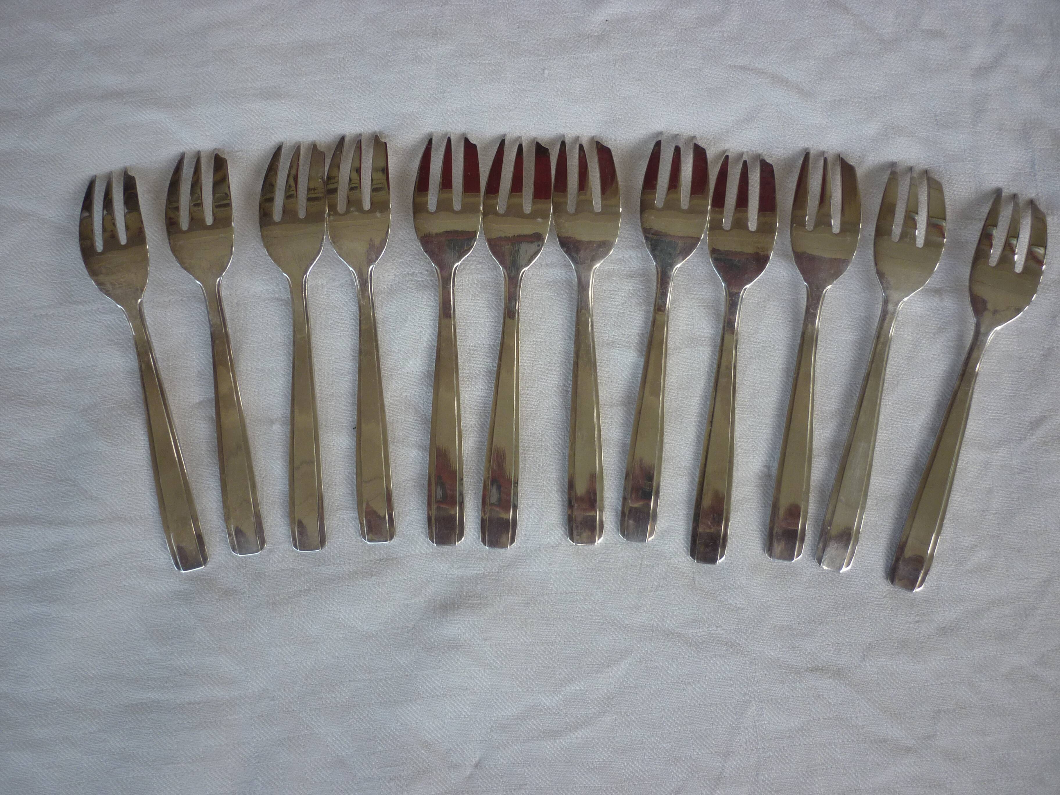 12 fourchettes a gateau metal argenté Argental