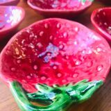 Vallauris strawberry ramekins