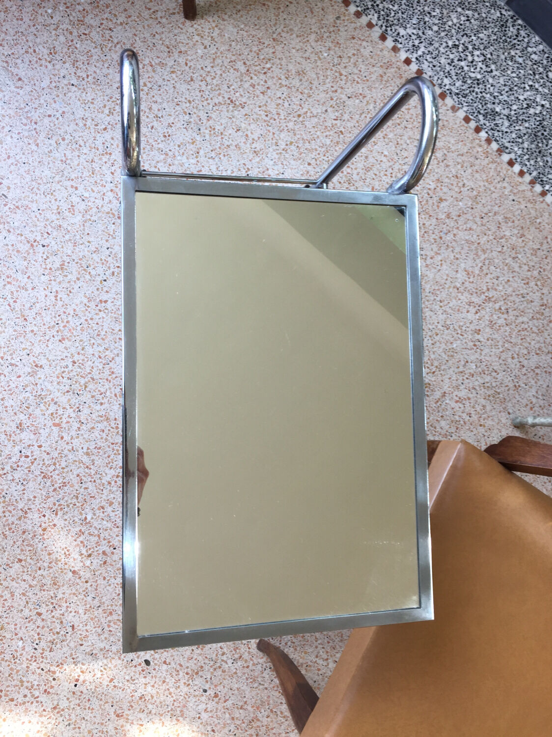 Chrome service and vintage mirror windows