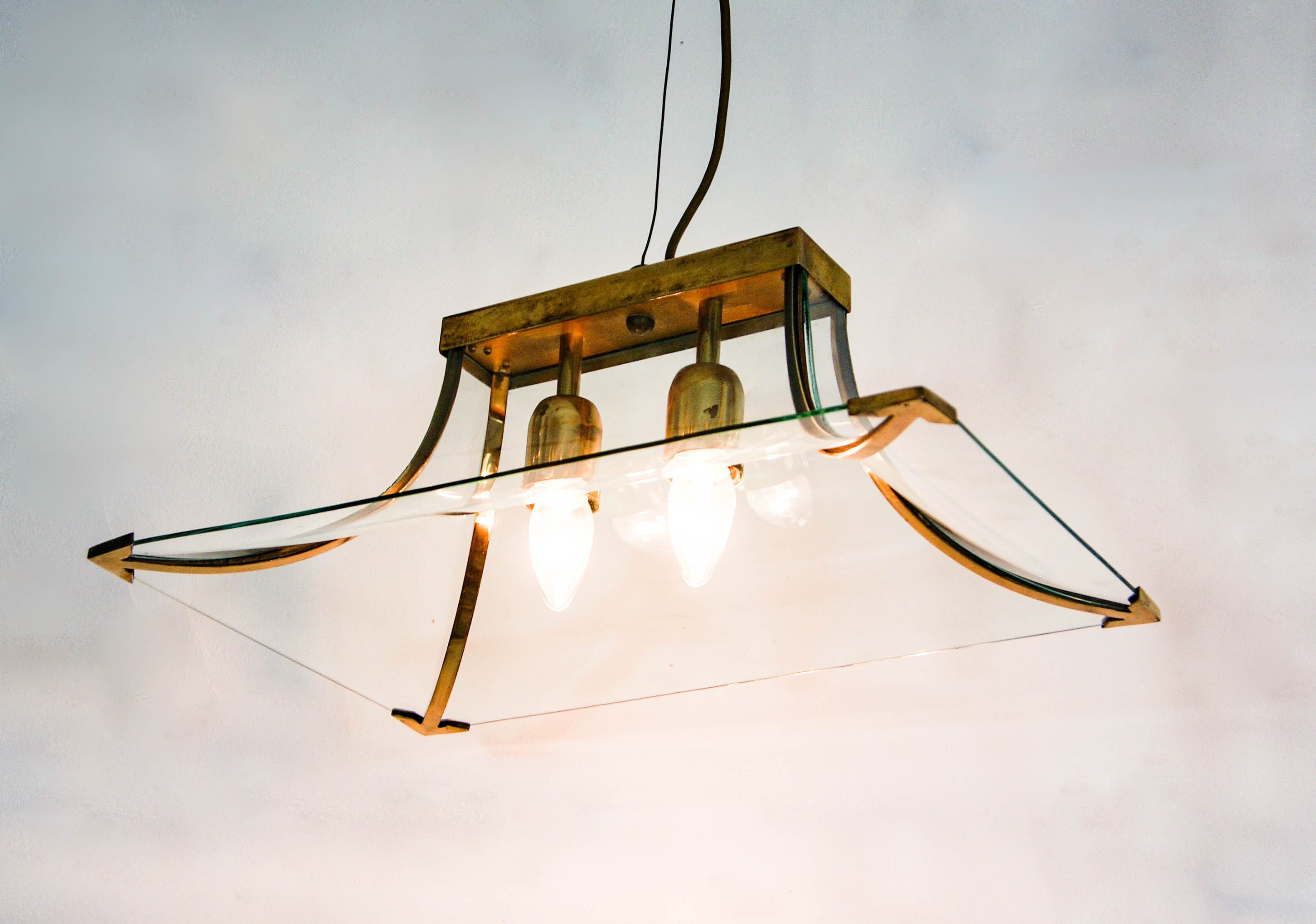 Esperia Pagoda chandelier brass and glass 1960s