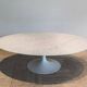 Calacatta marble coffee table by Eero Saarinen for Knoll, 70's.