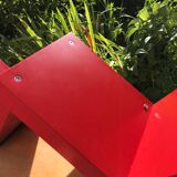 Shelf staircase Zig-Zag graphic design red serie LACK Ikea vintage 1980