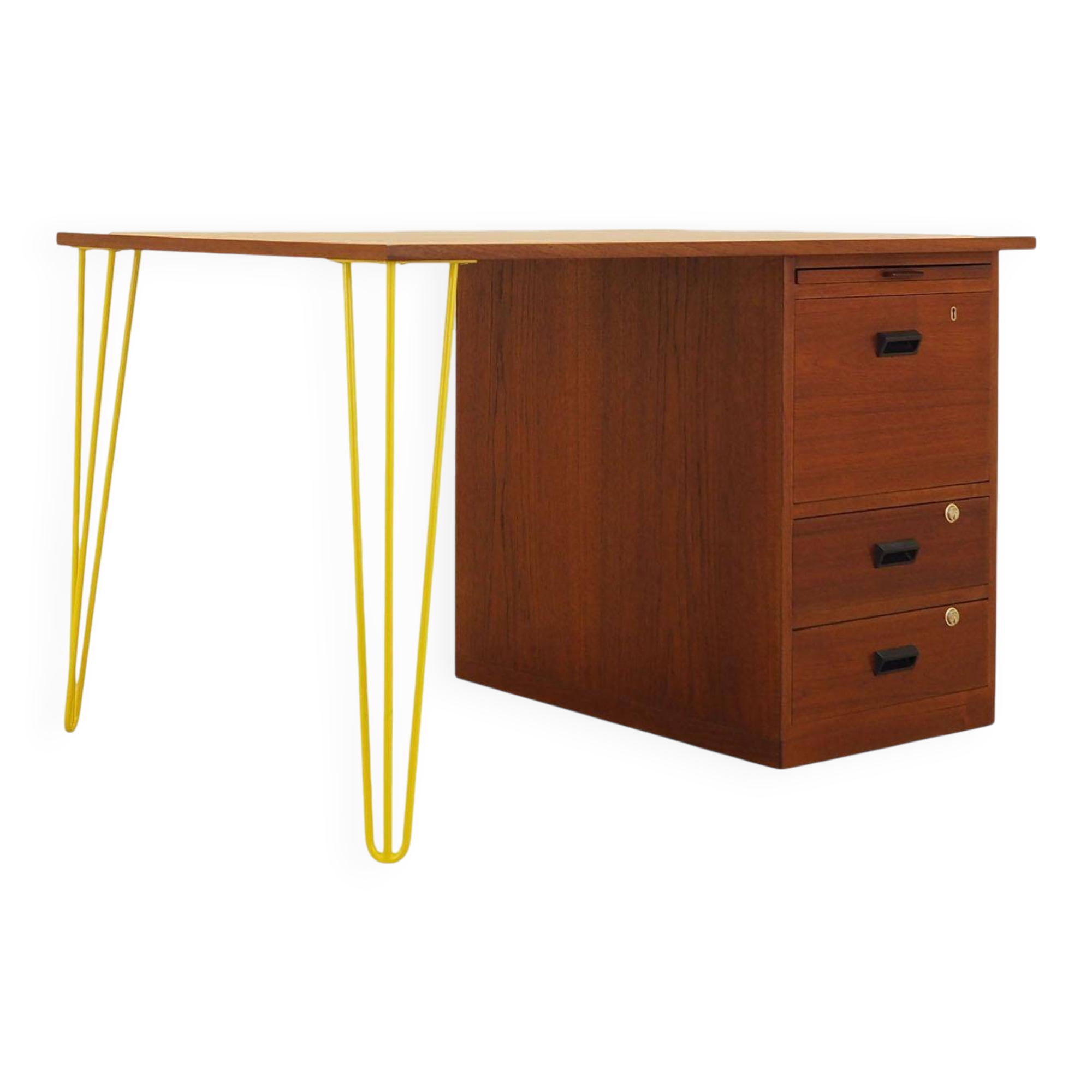 Teak desk, Danish design, 1970s, manufactured by Bornholm Møbelfabrik