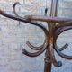 Vintage houten kapstok in Thonet stijl