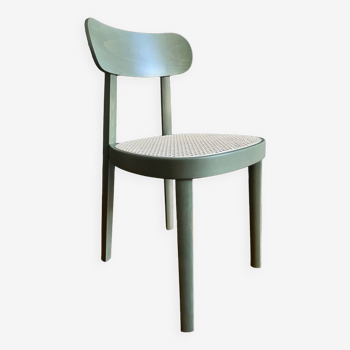 Thonet 118 vert olive