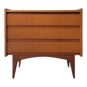 Scandinavian chest of drawers