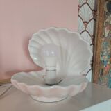 Vintage shell lamp