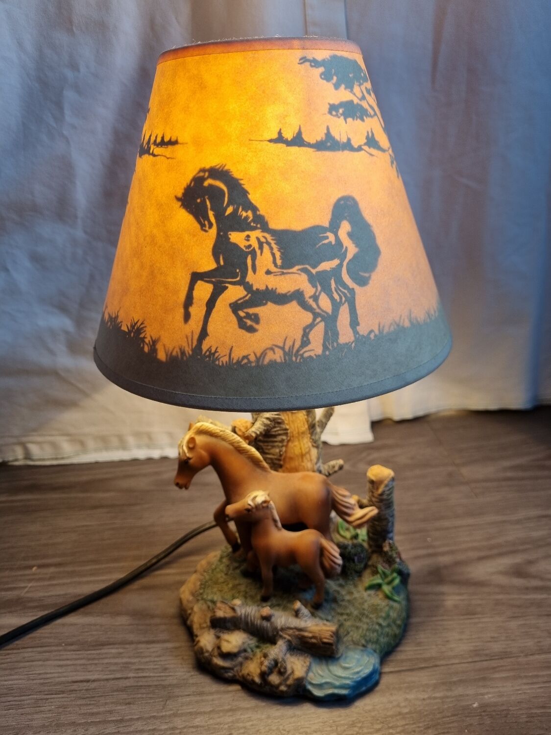 Horse bedside lamp