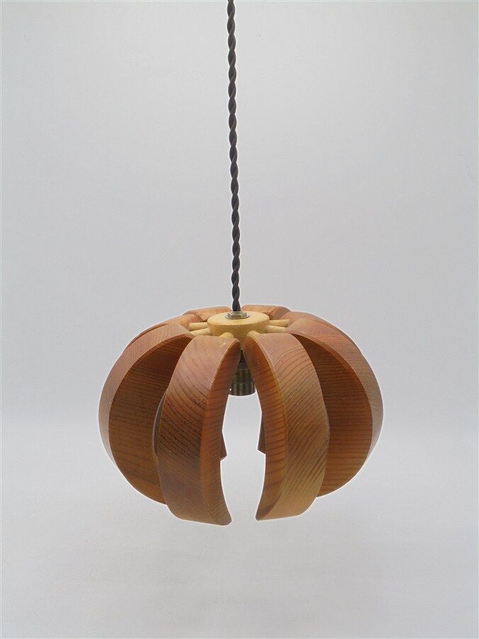 Suspension en bois