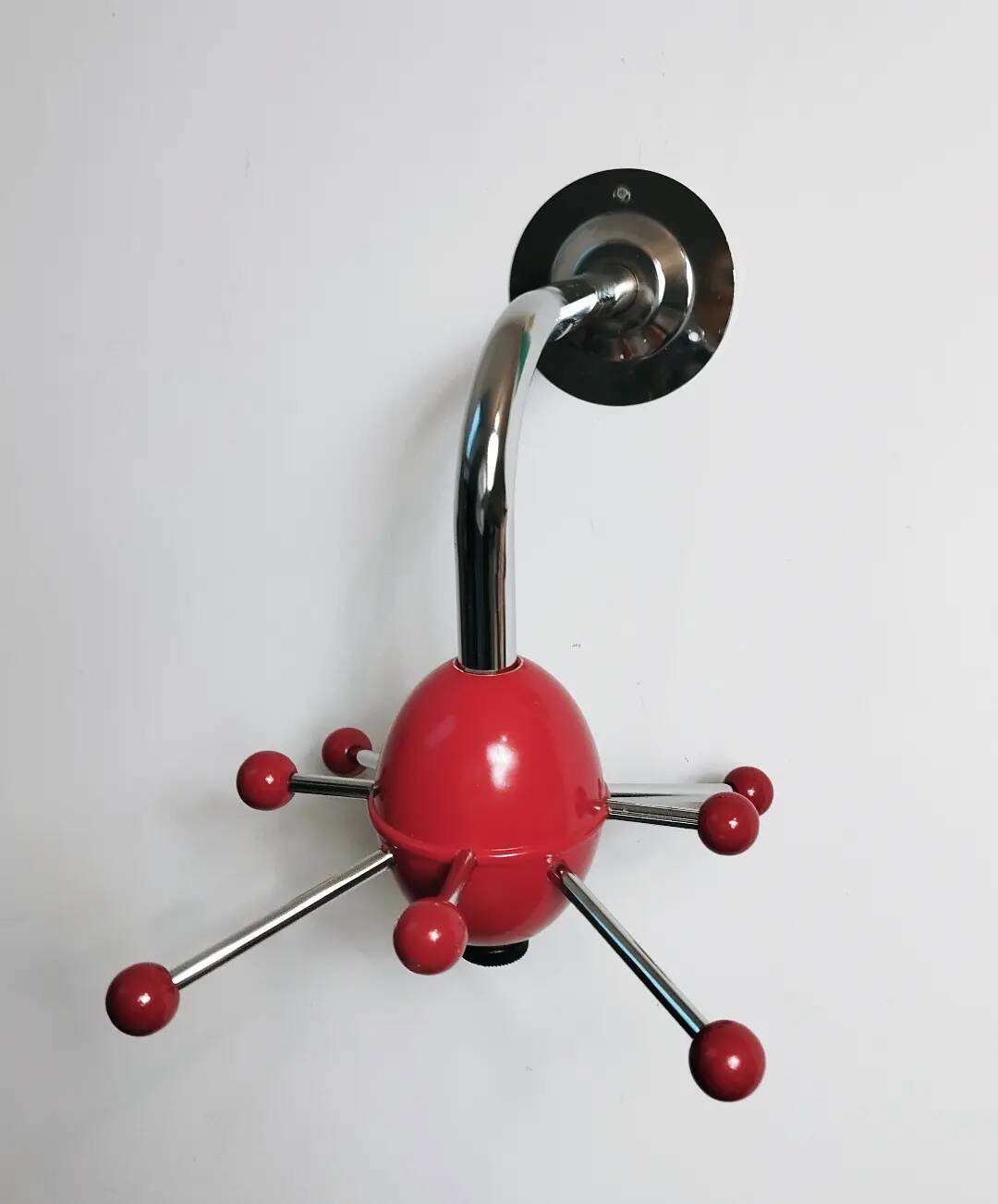 Sputnik wall coat rack