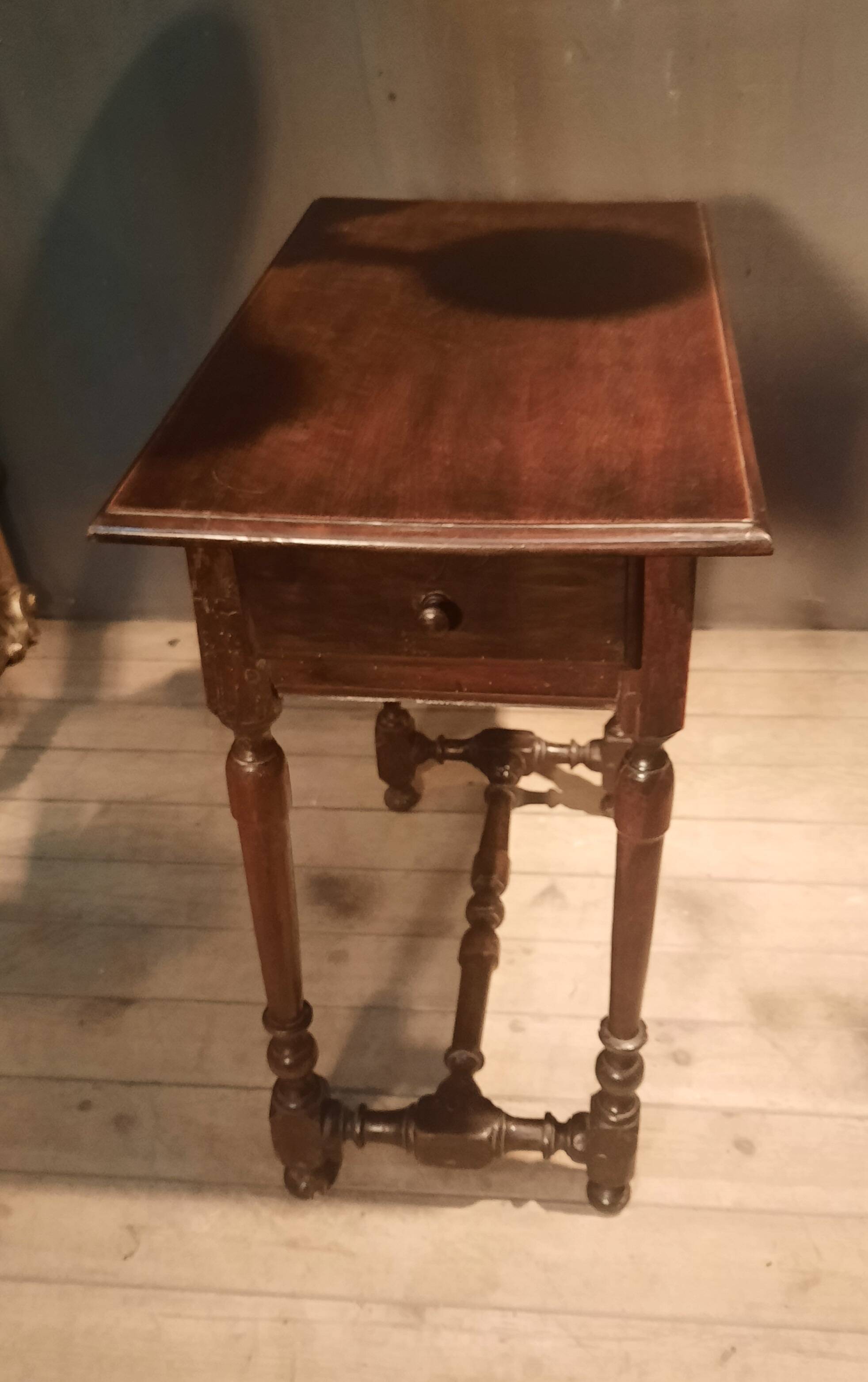 Rectangular side table from the eighteenth century.