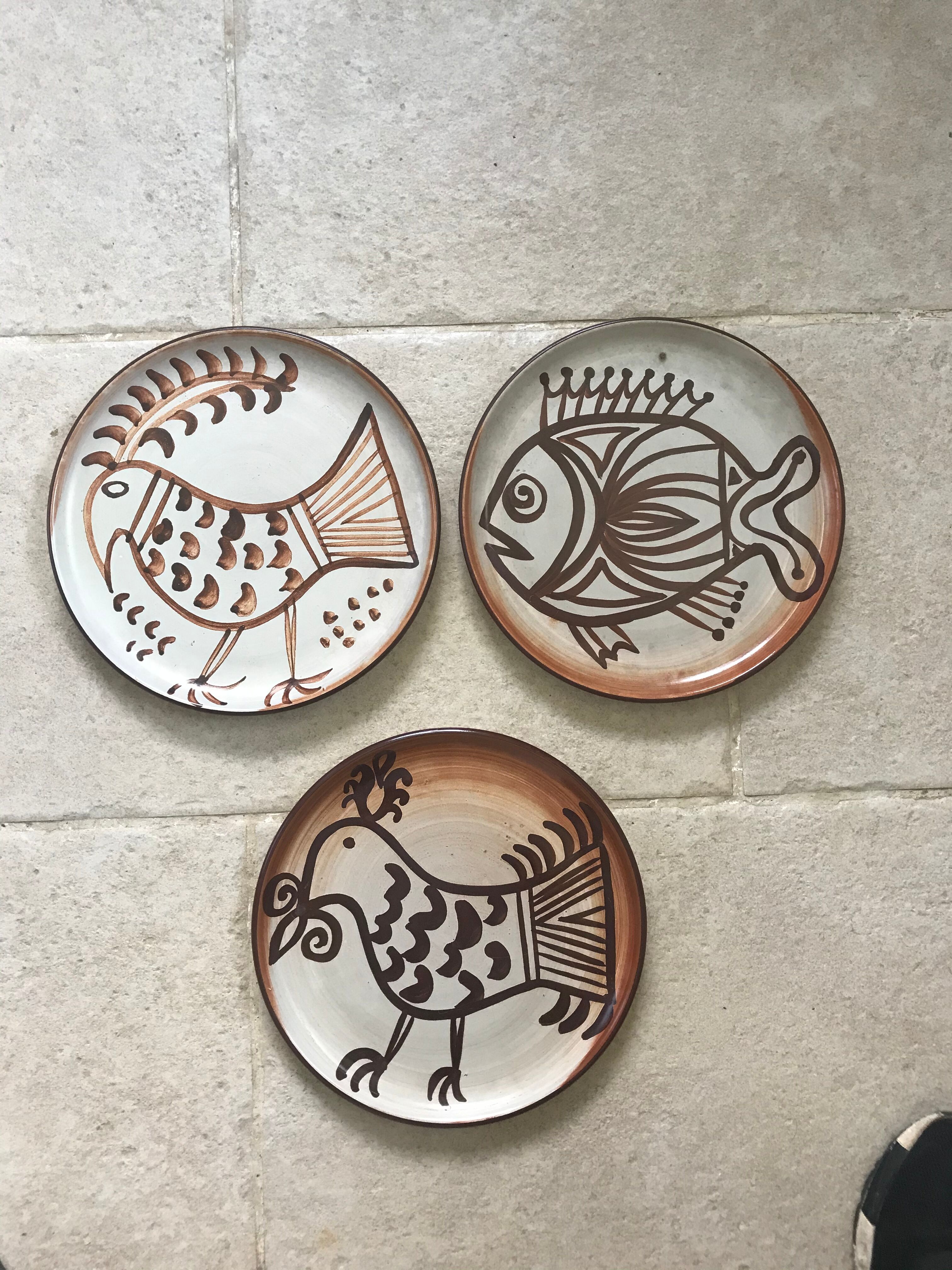 6 assiettes en grès Vallauris vintage